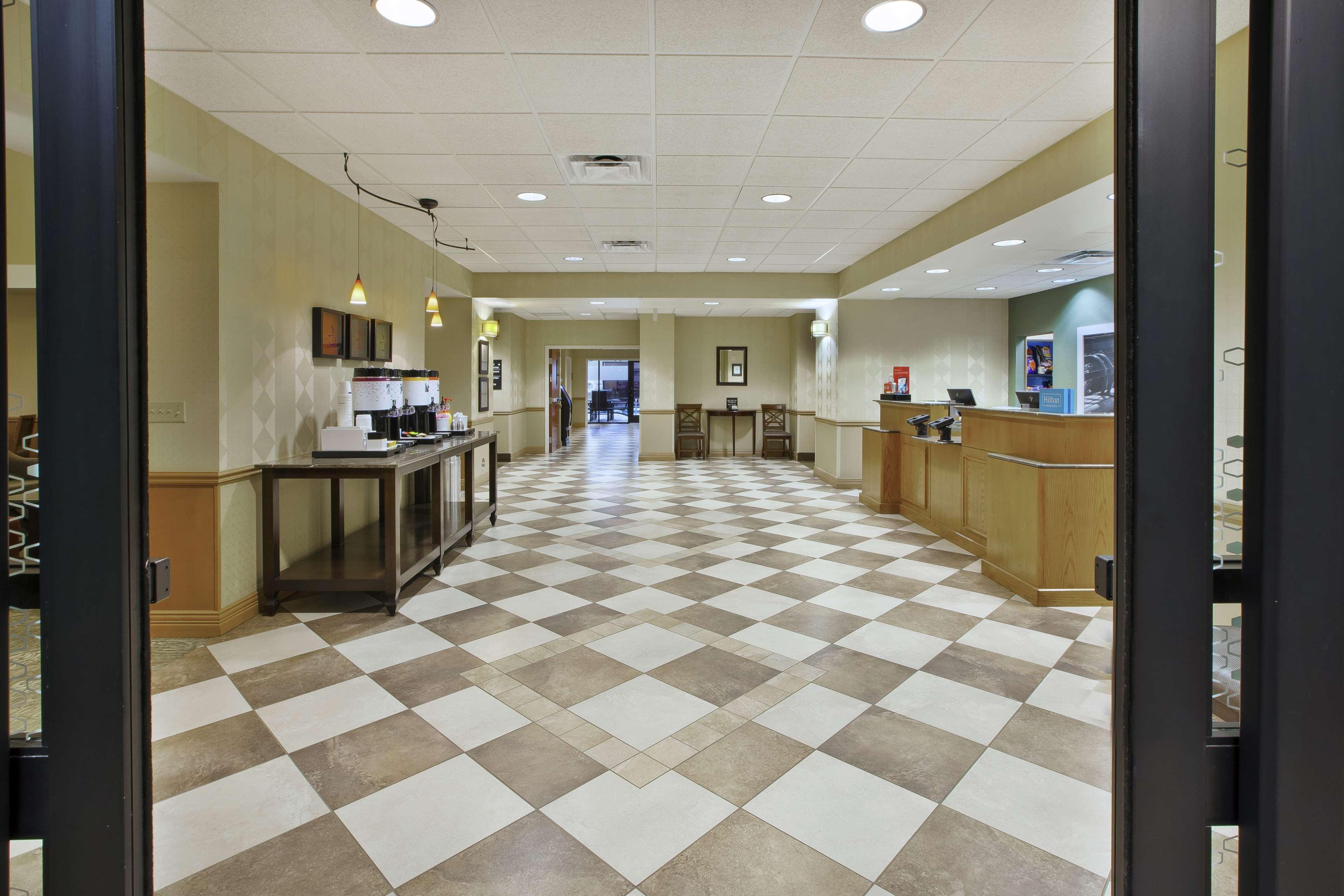 Hampton Inn & Suites Plattsburgh  Kültér fotó