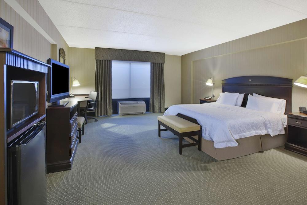 Hampton Inn & Suites Plattsburgh  Kültér fotó