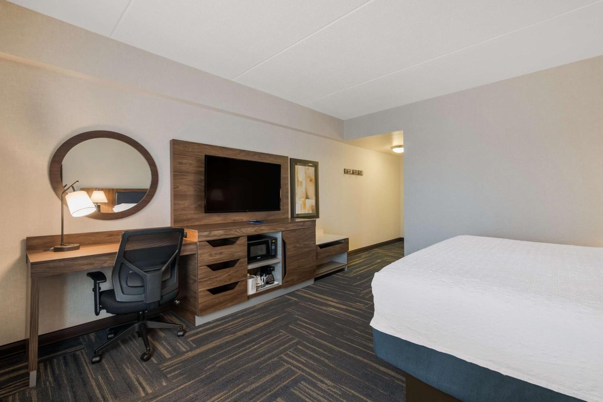 Hampton Inn & Suites Plattsburgh  Kültér fotó
