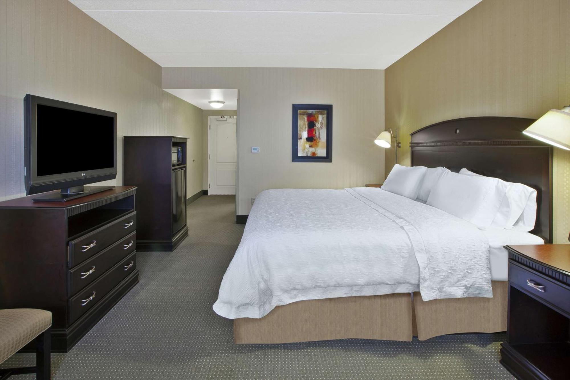 Hampton Inn & Suites Plattsburgh  Kültér fotó