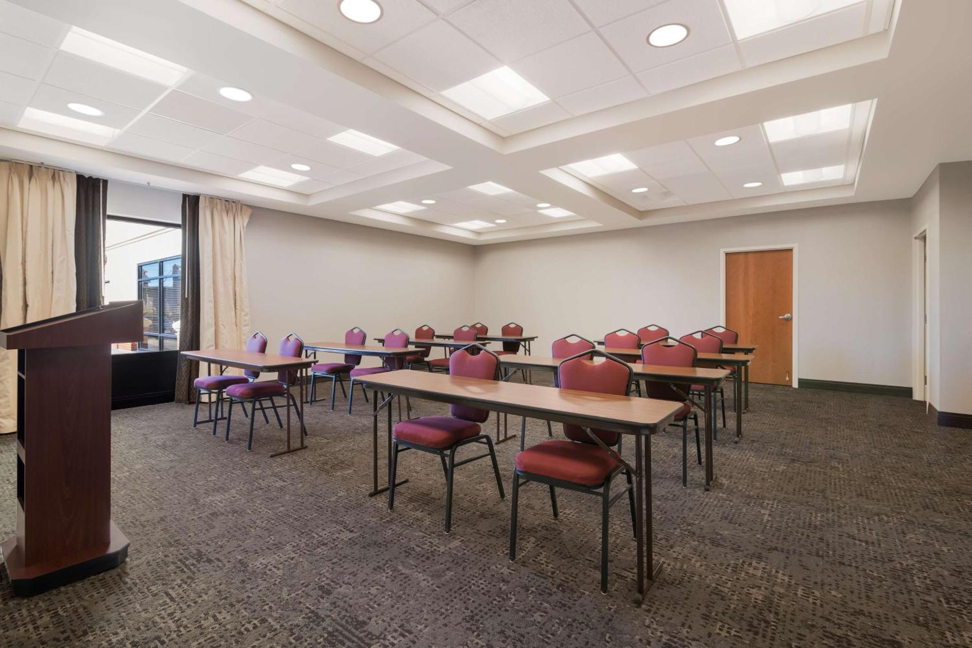 Hampton Inn & Suites Plattsburgh  Kültér fotó