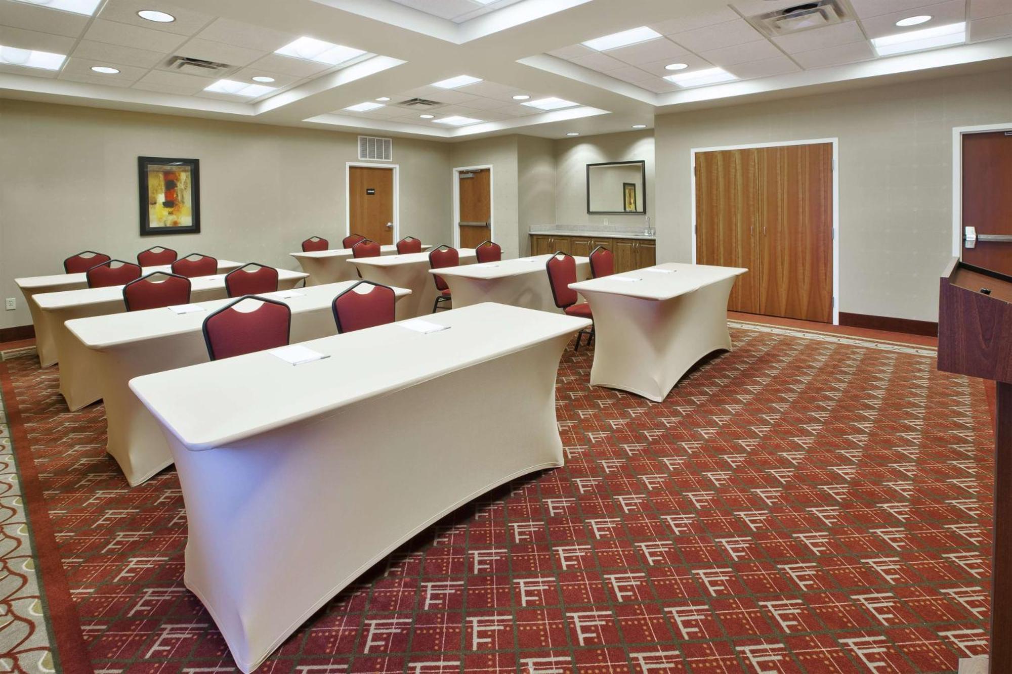 Hampton Inn & Suites Plattsburgh  Kültér fotó