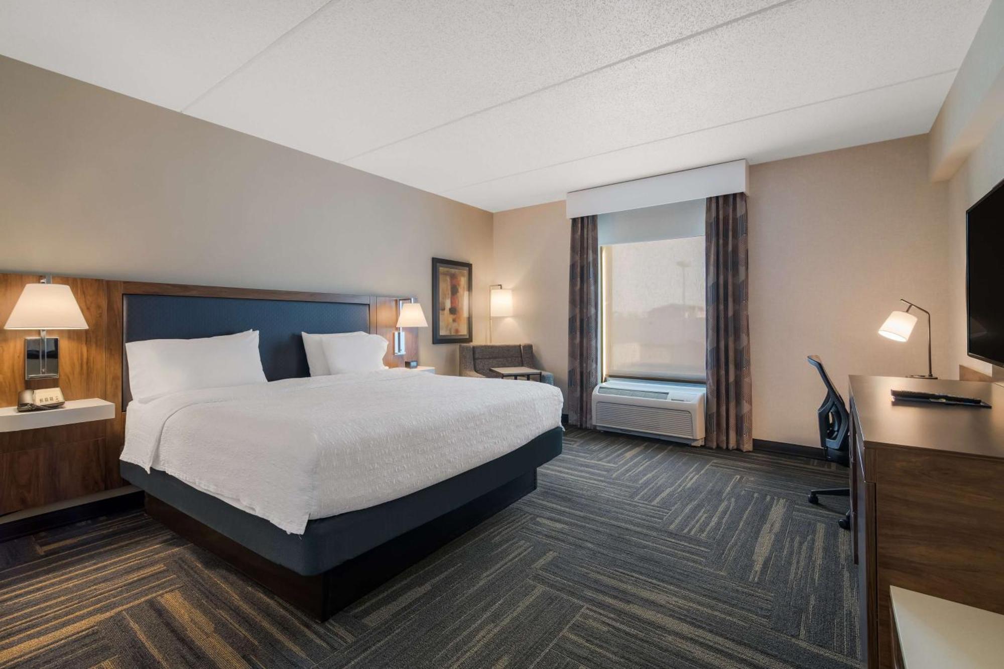 Hampton Inn & Suites Plattsburgh  Kültér fotó