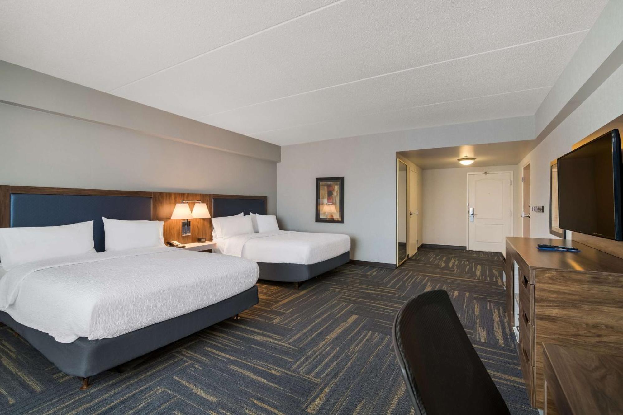 Hampton Inn & Suites Plattsburgh  Kültér fotó