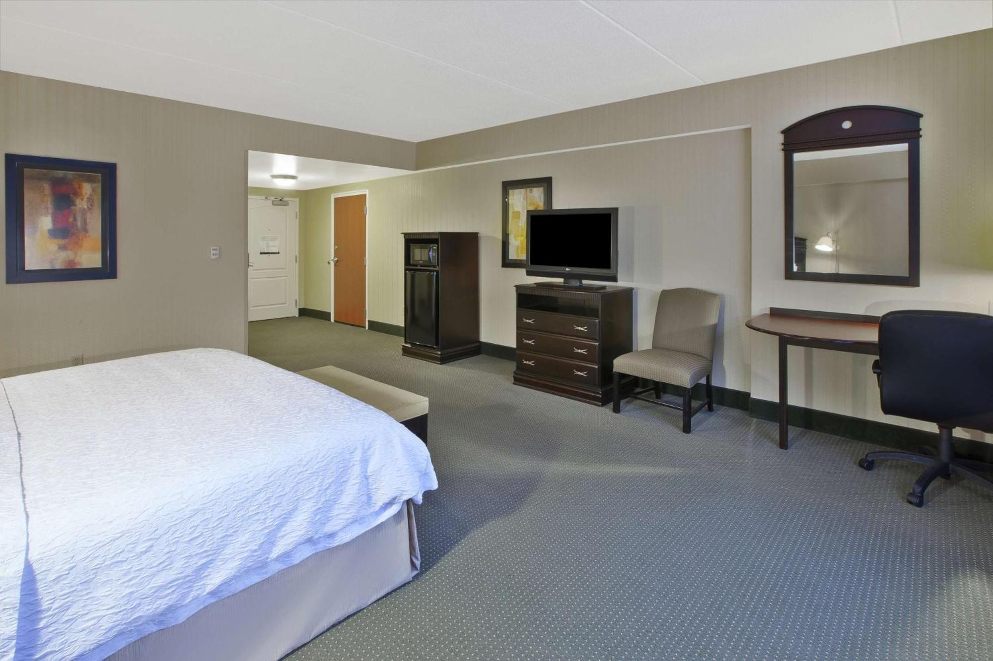 Hampton Inn & Suites Plattsburgh  Kültér fotó